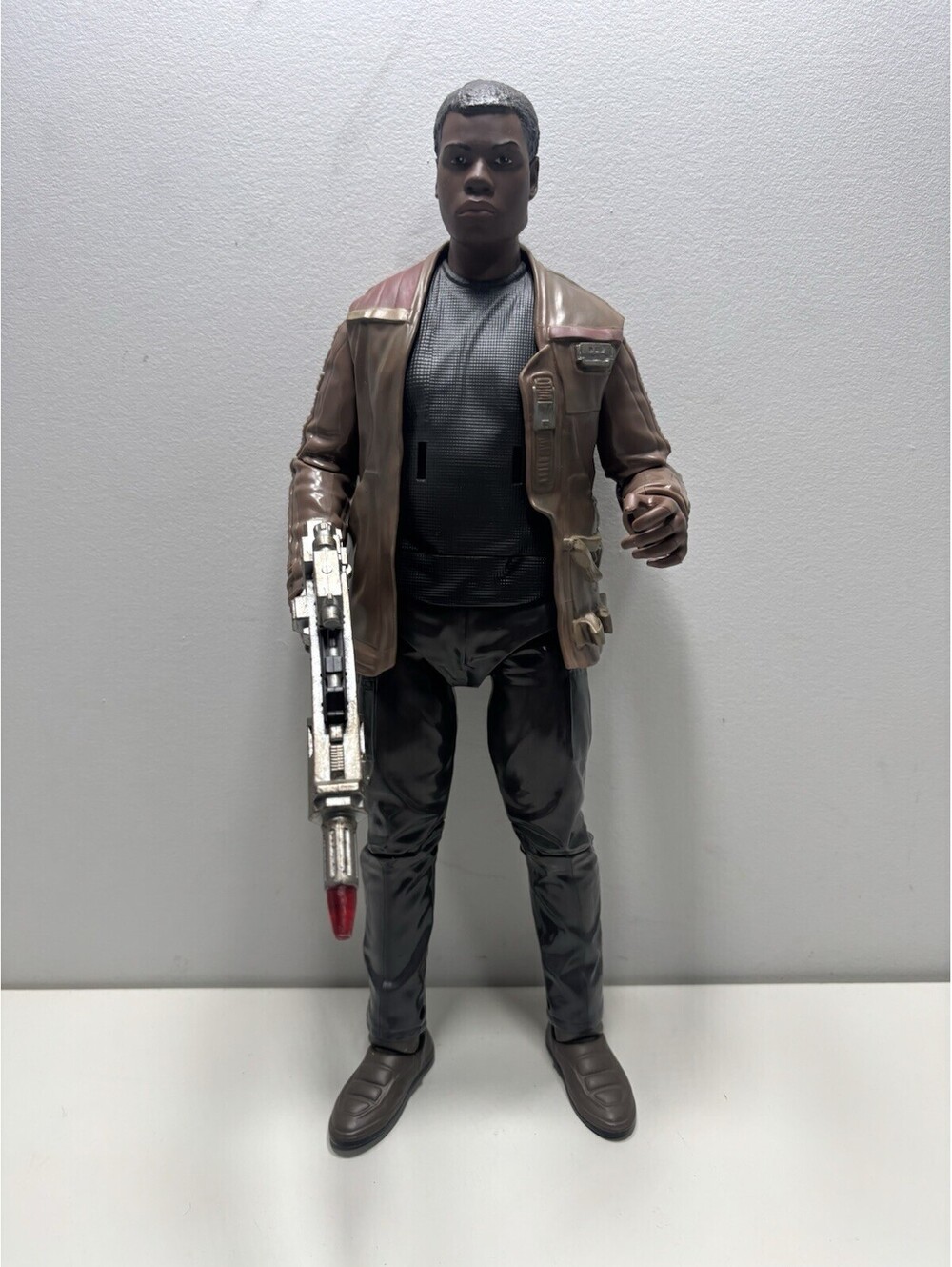 Star Wars Episode VII The Force Awakens Talking Finn 13.5" Action Figure Boyega